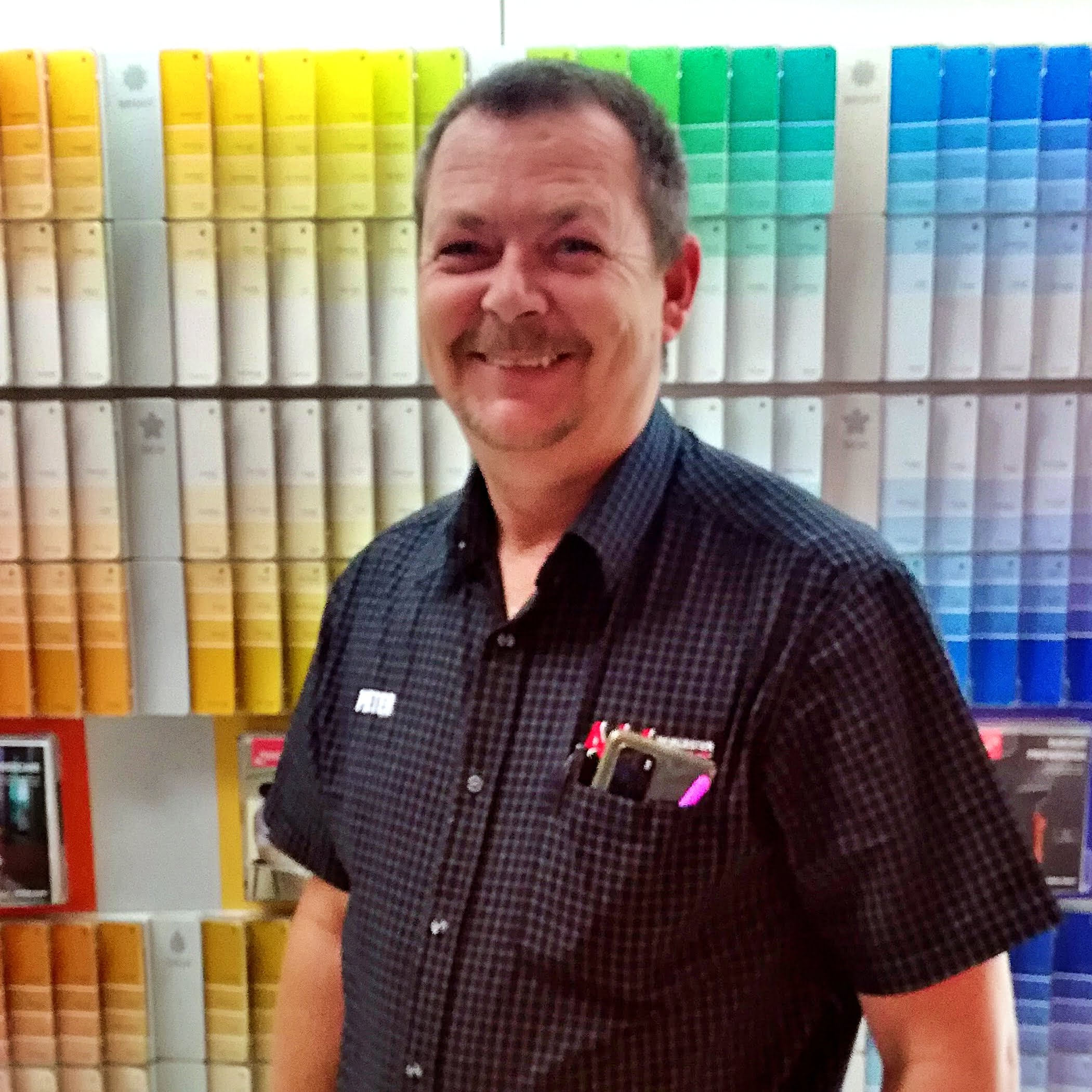 AAA Paint Sales Manager Pieter Swart